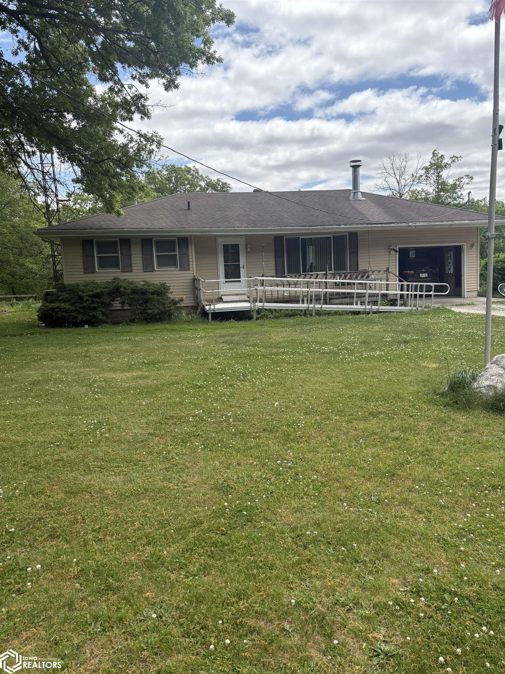 9354 74 Ottumwa IA 52501 Listing 9354 74 Ottumwa IA 52501