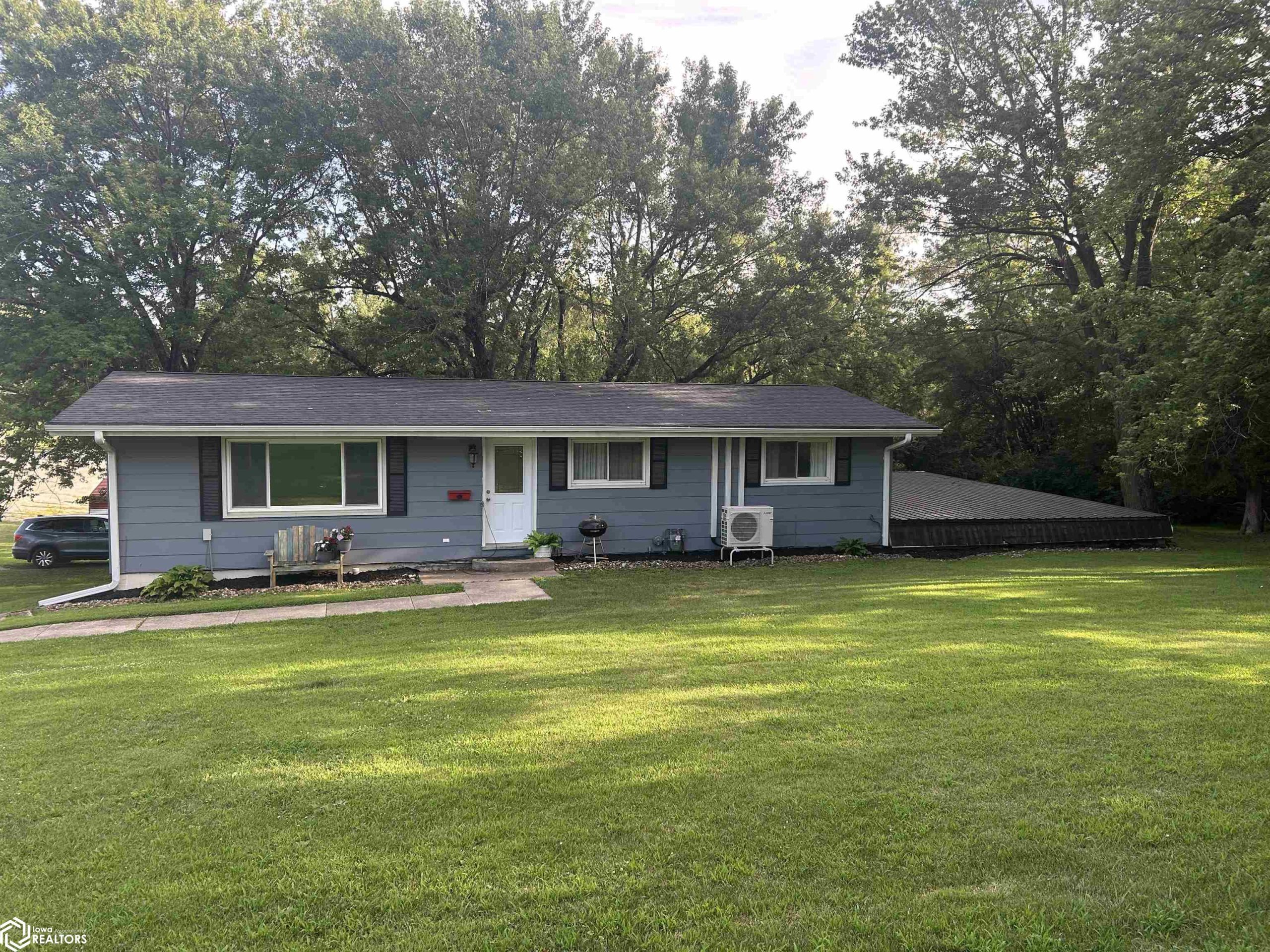 400 w marion Sigourney IA 52591 Listing 400 w marion Sigourney IA 52591