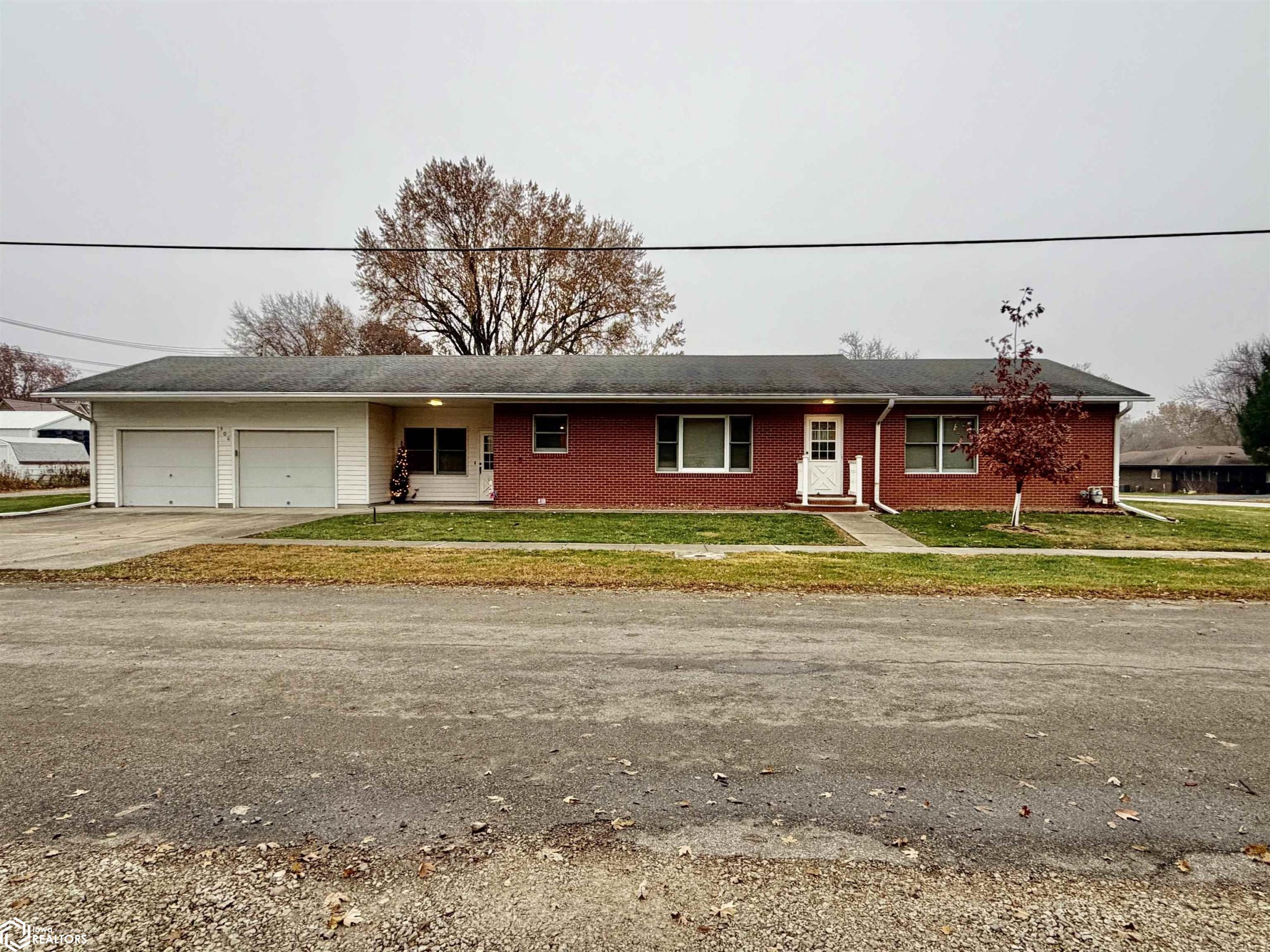 Listing 306 South Pine New Sharon IA 50207
