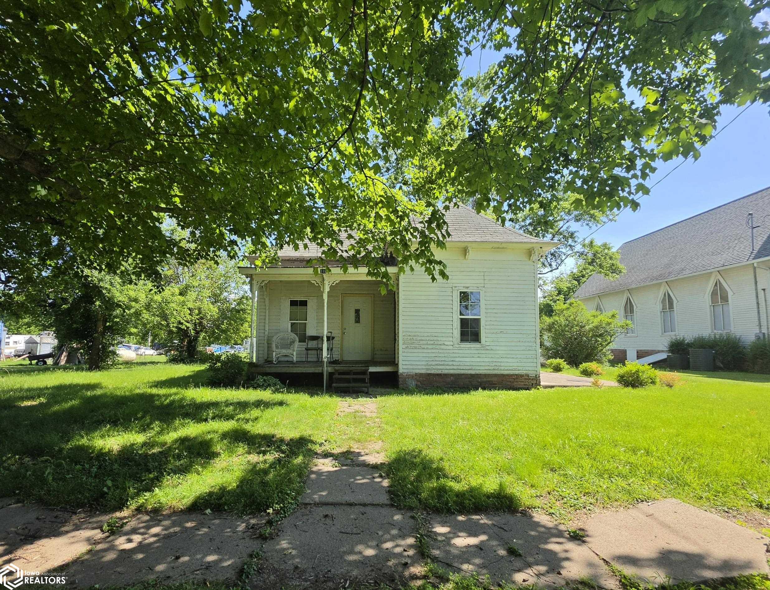 Listing 310 Main Street Rose Hill IA 52586
